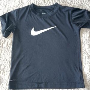 Boys Nike t shirt